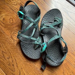 Women’s Chacos size 8